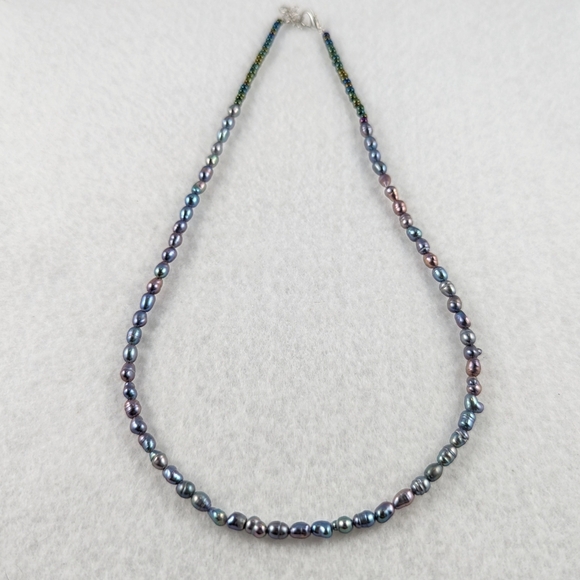 REAL 4-5mm Teeny Peacock Pearl Necklace - Picture 8 of 9